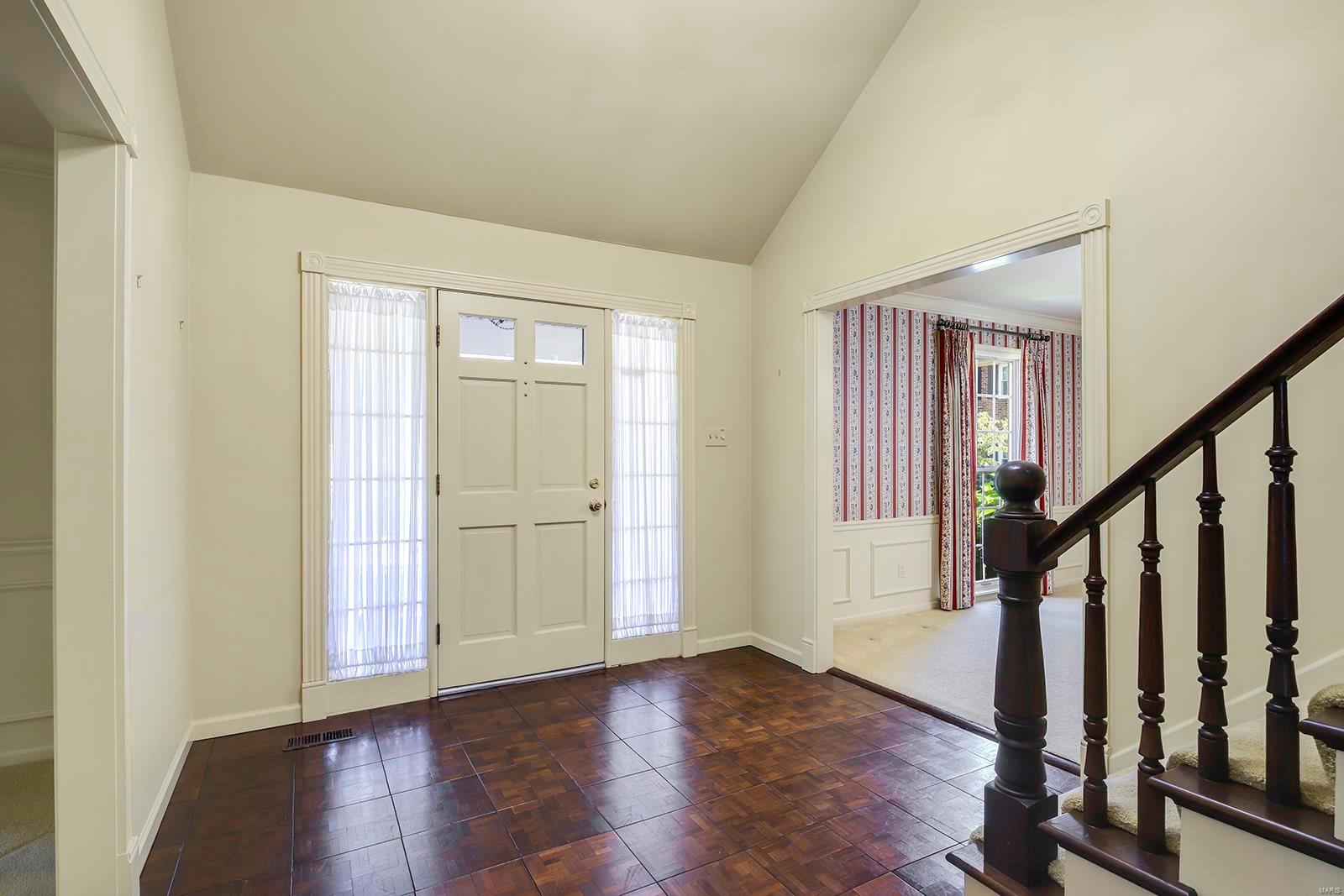 5 Broadview Farm Road