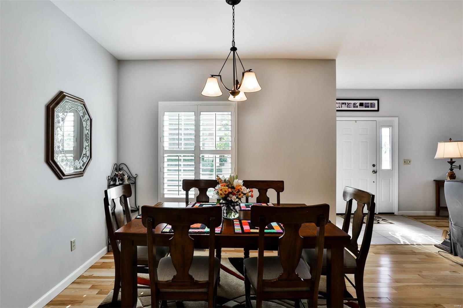 7405 Williamsburg Colonial Lane