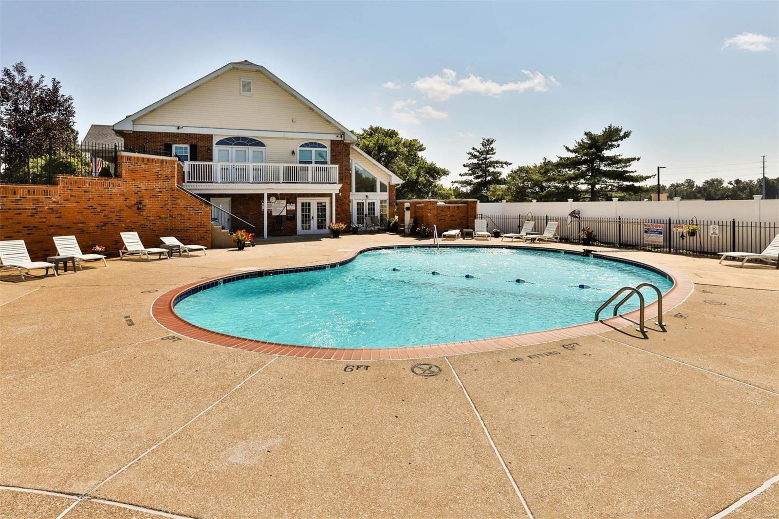 7405 Williamsburg Colonial Lane