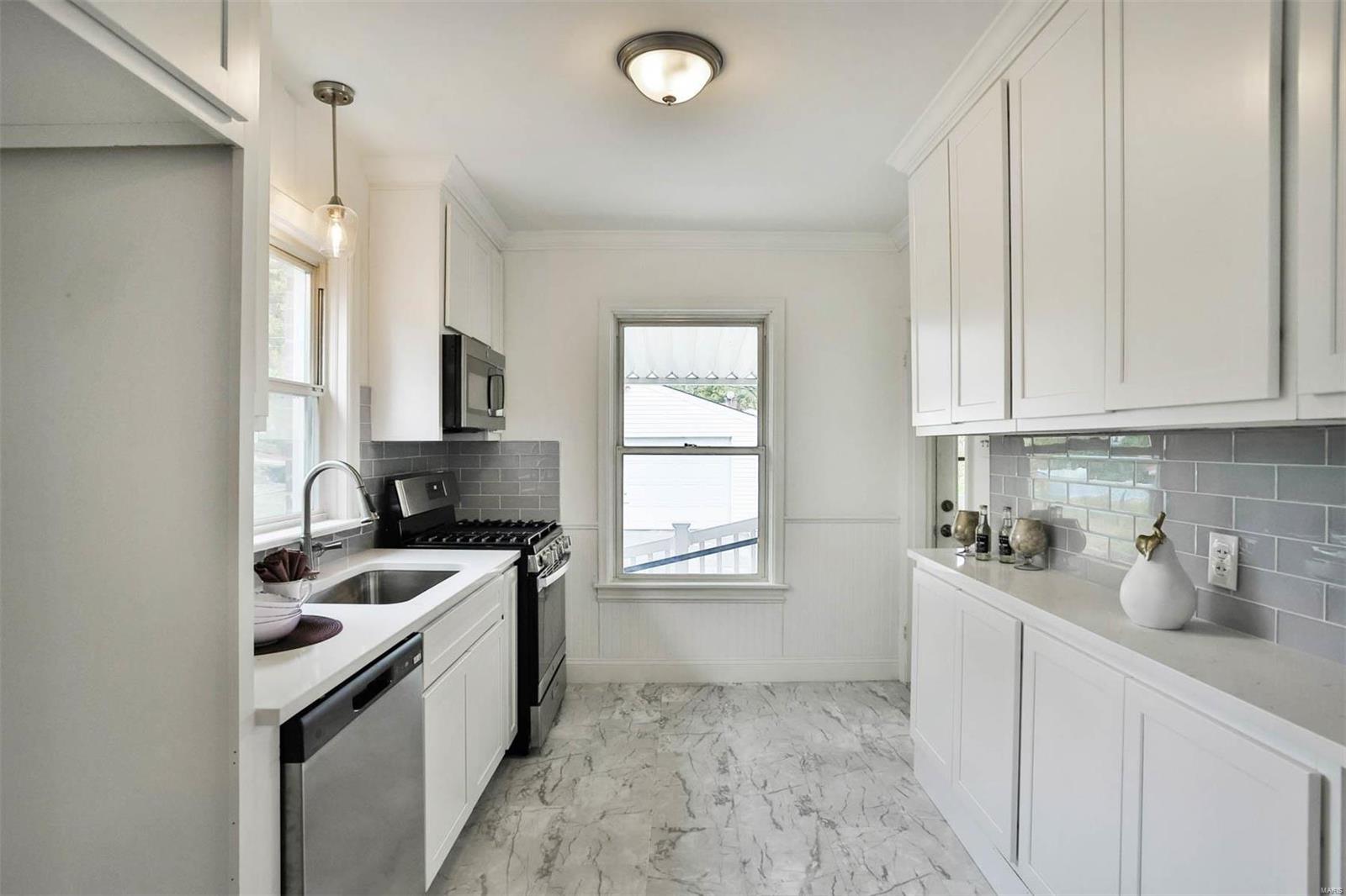 9555 Corregidor Drive