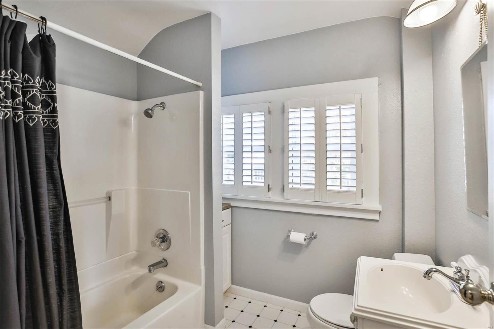 8616 Florence Avenue