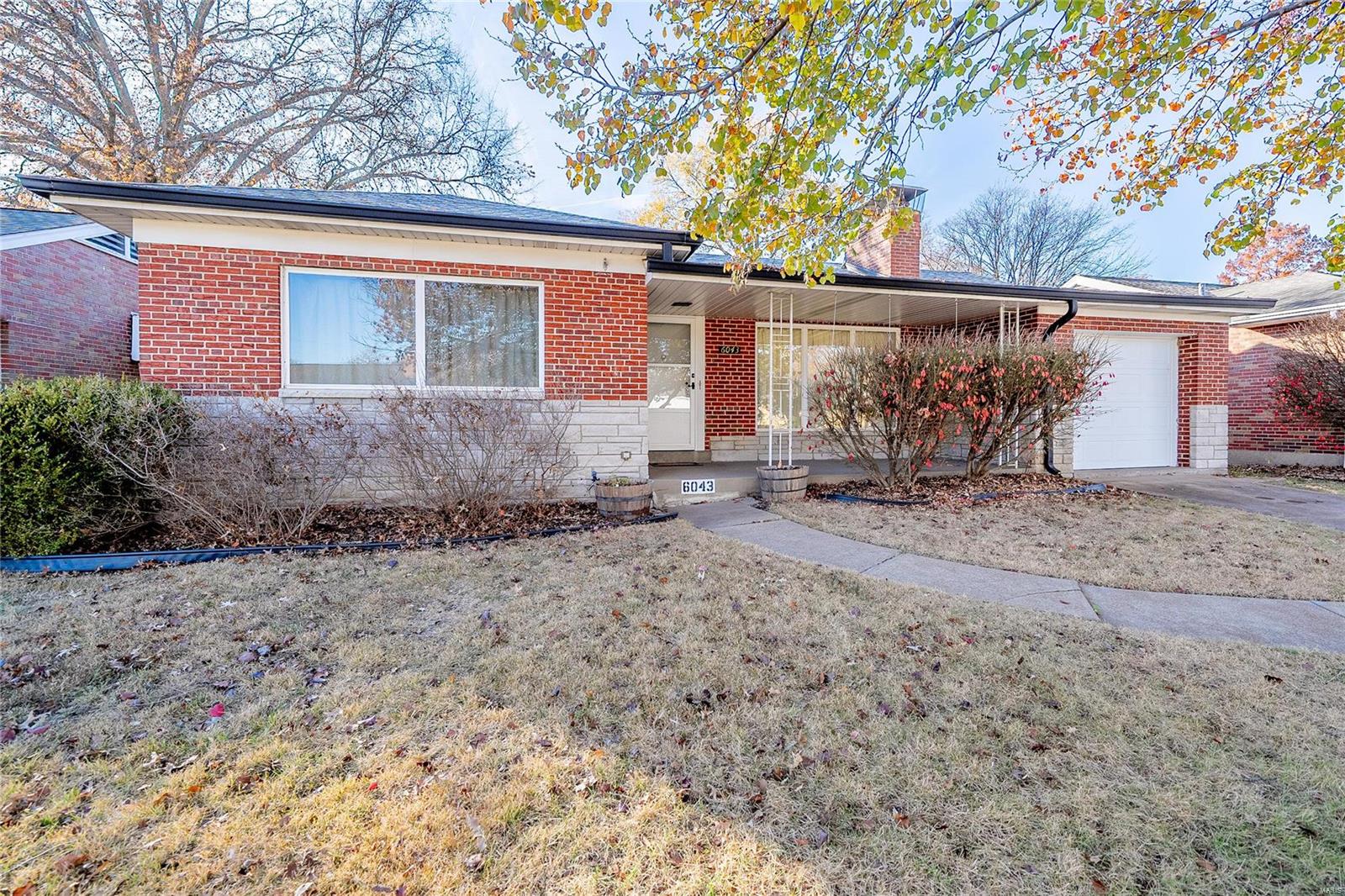 6043 Childress Avenue