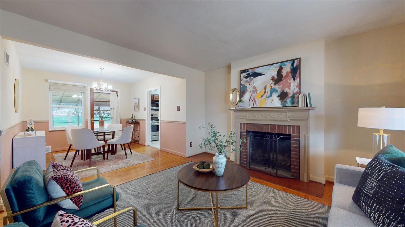 6043 Childress Avenue