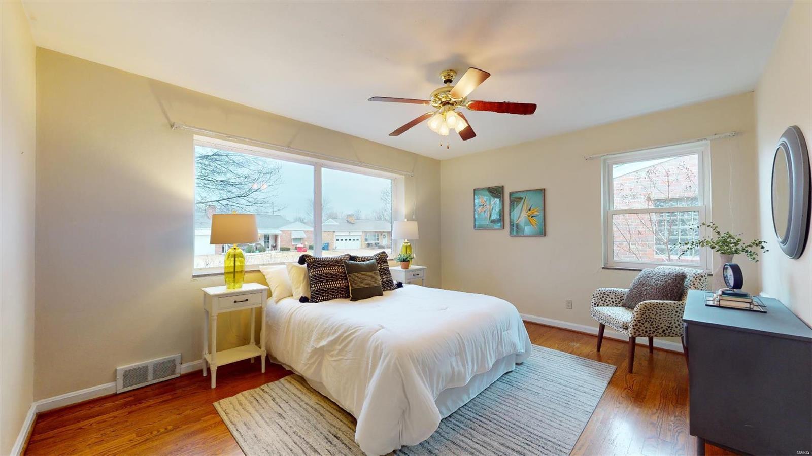 6043 Childress Avenue