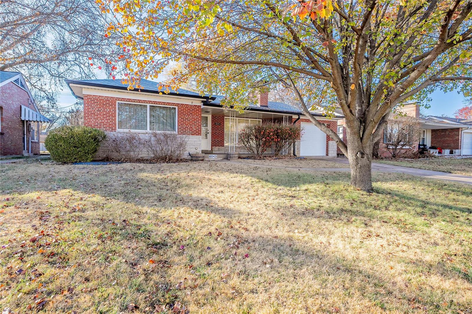 6043 Childress Avenue
