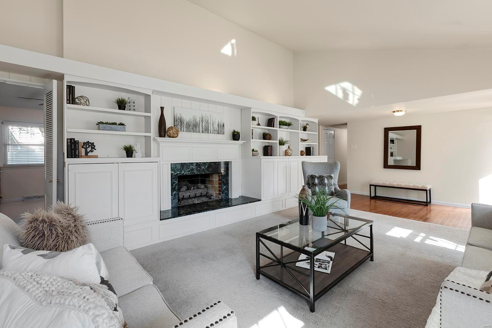 1401 Breezeridge Drive