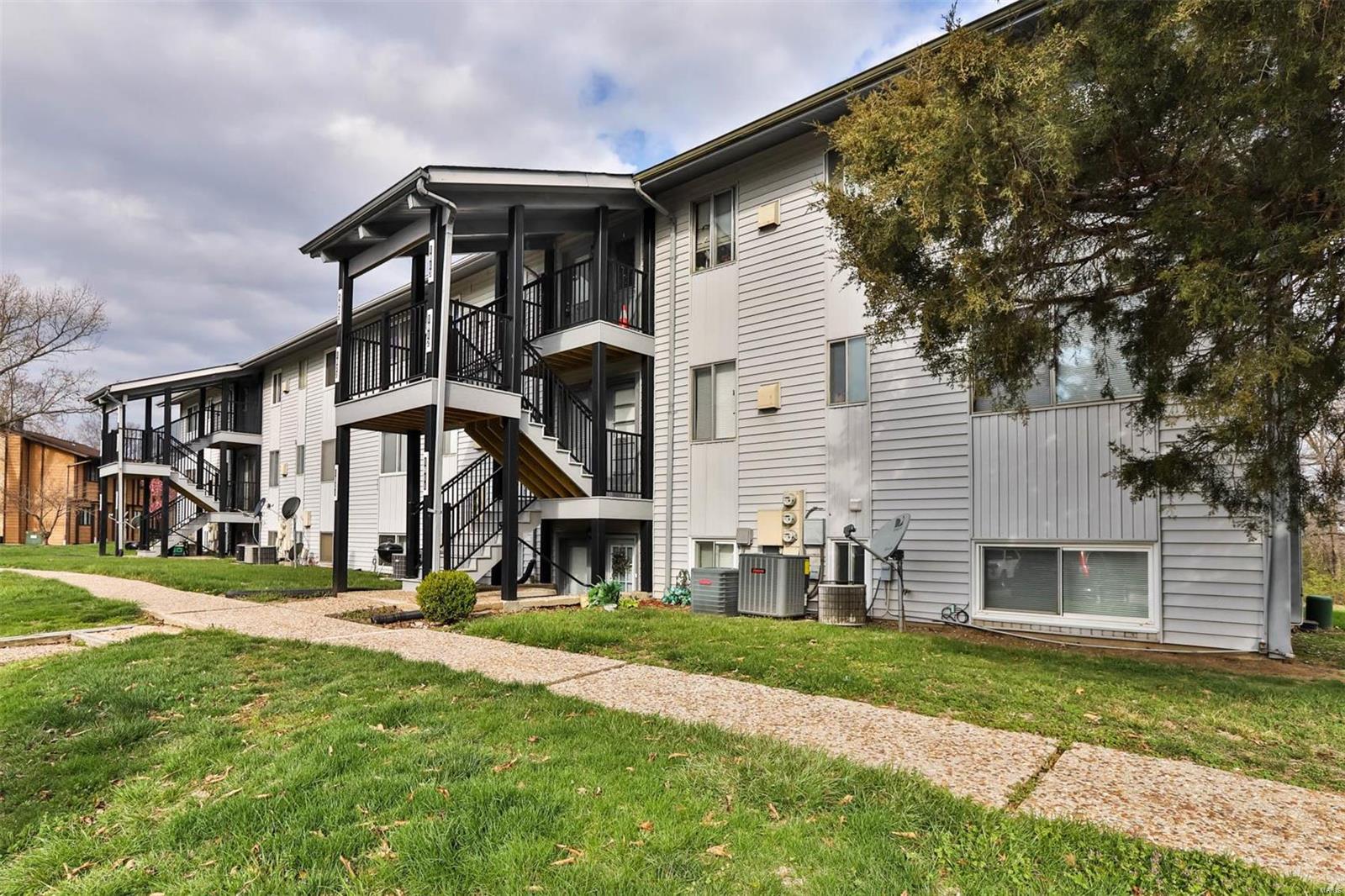 1823 Gascony Parc Drive Unit: 18233R