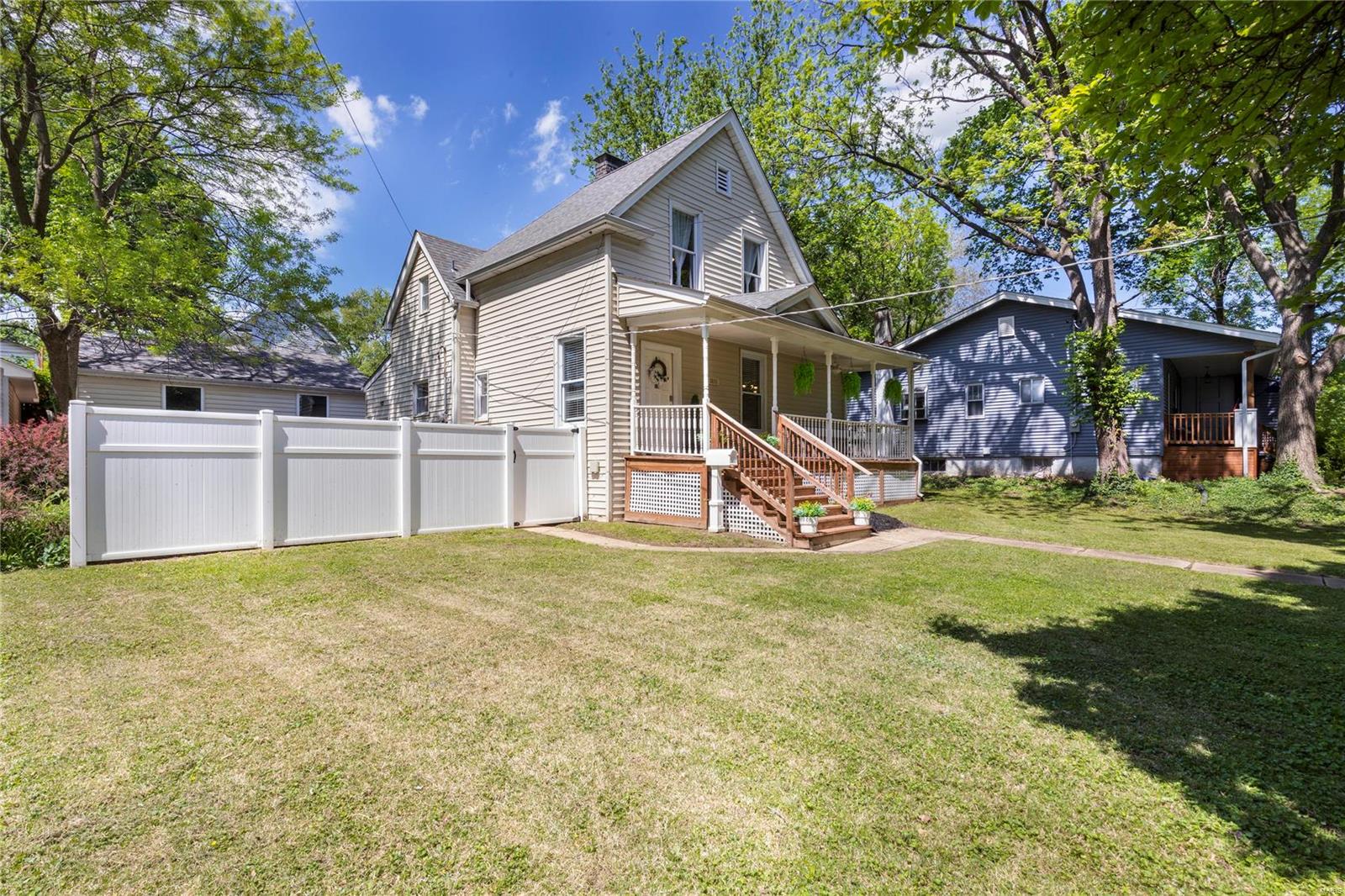 3511 Commonwealth Avenue