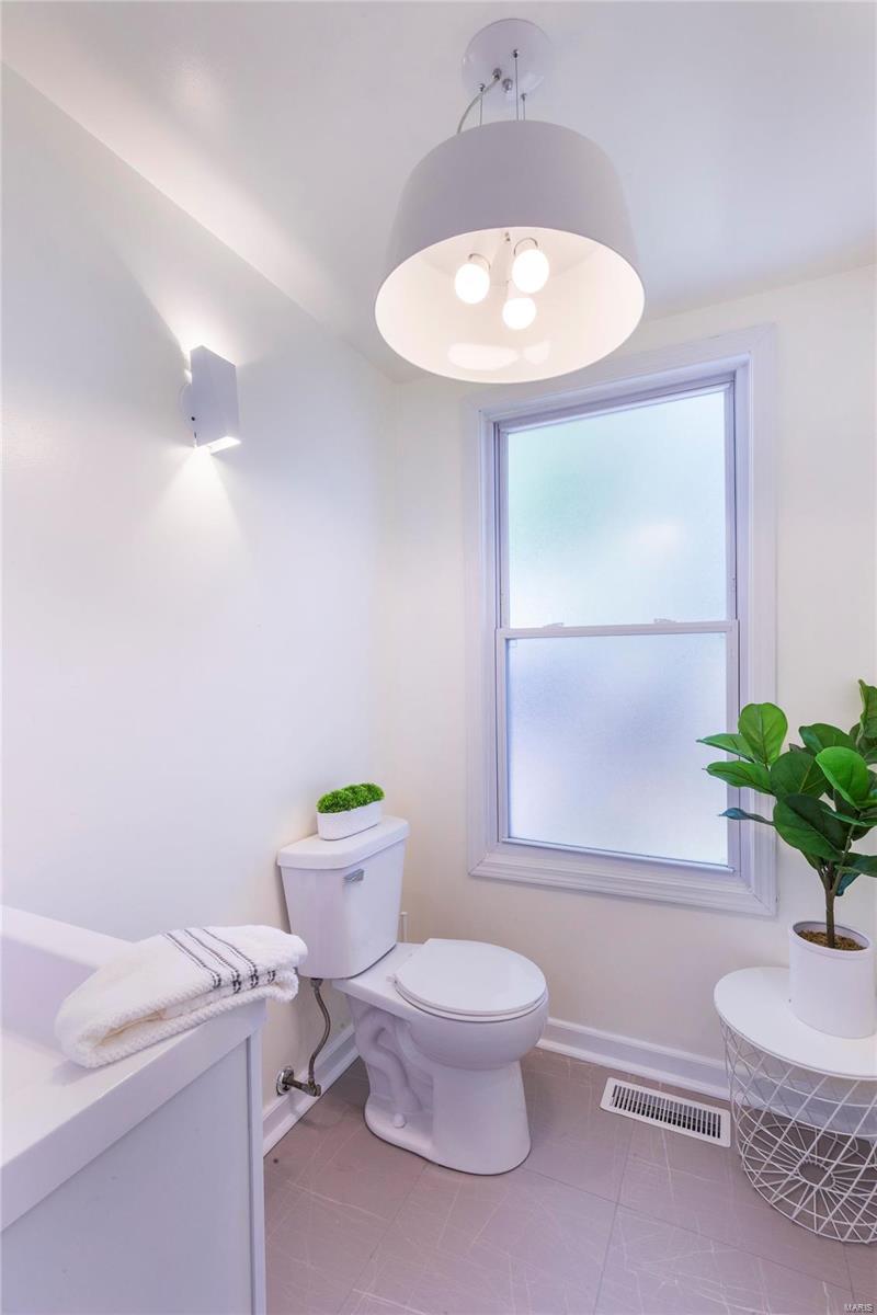 3511 Commonwealth Avenue