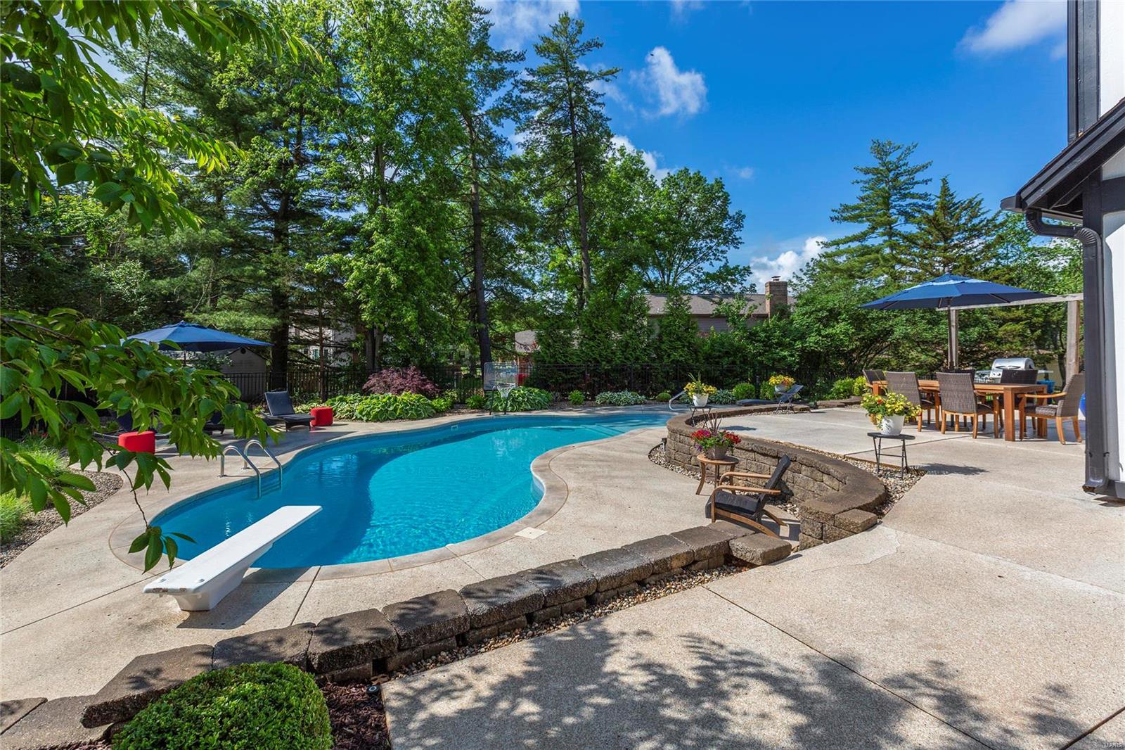 10420 Freedom Court