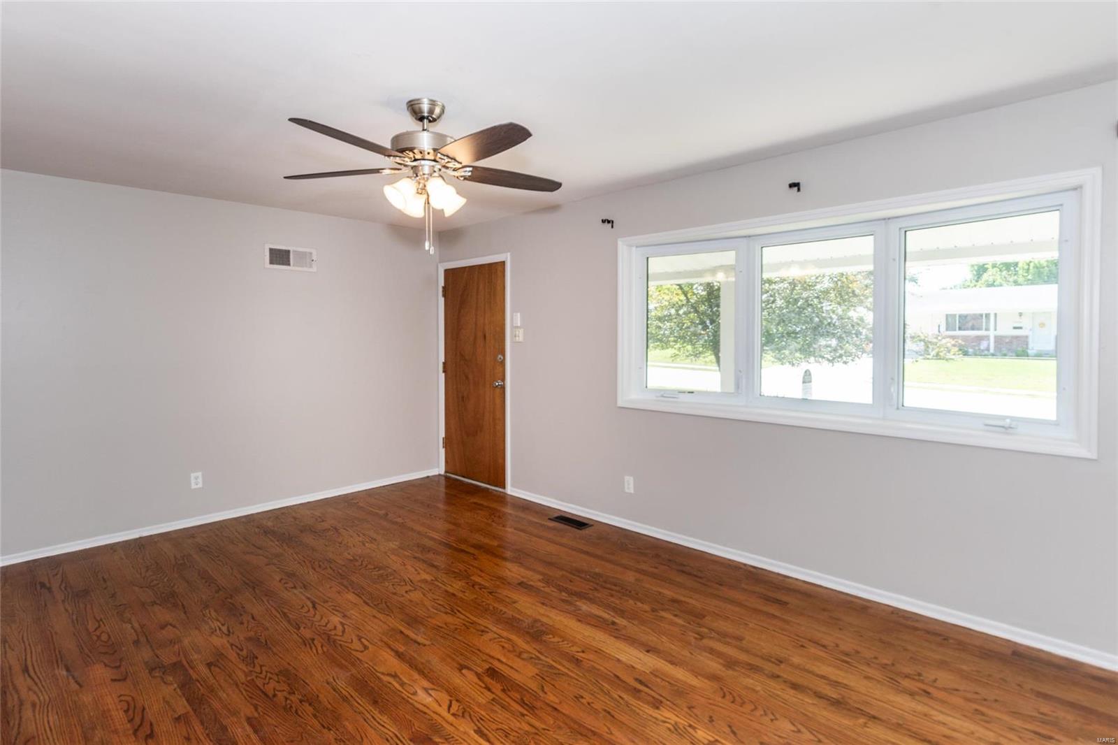 12023 Glengrove Drive