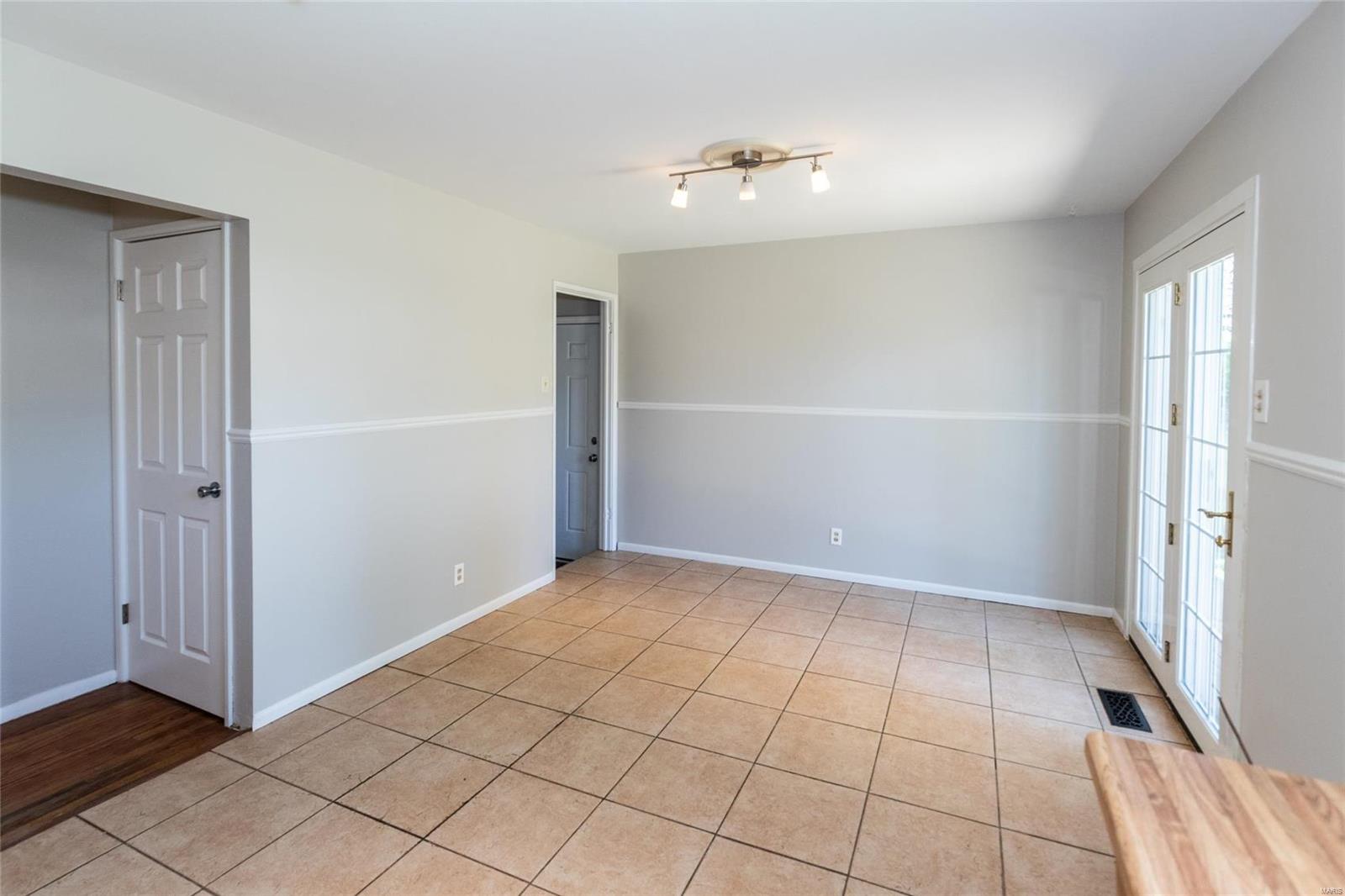 12023 Glengrove Drive