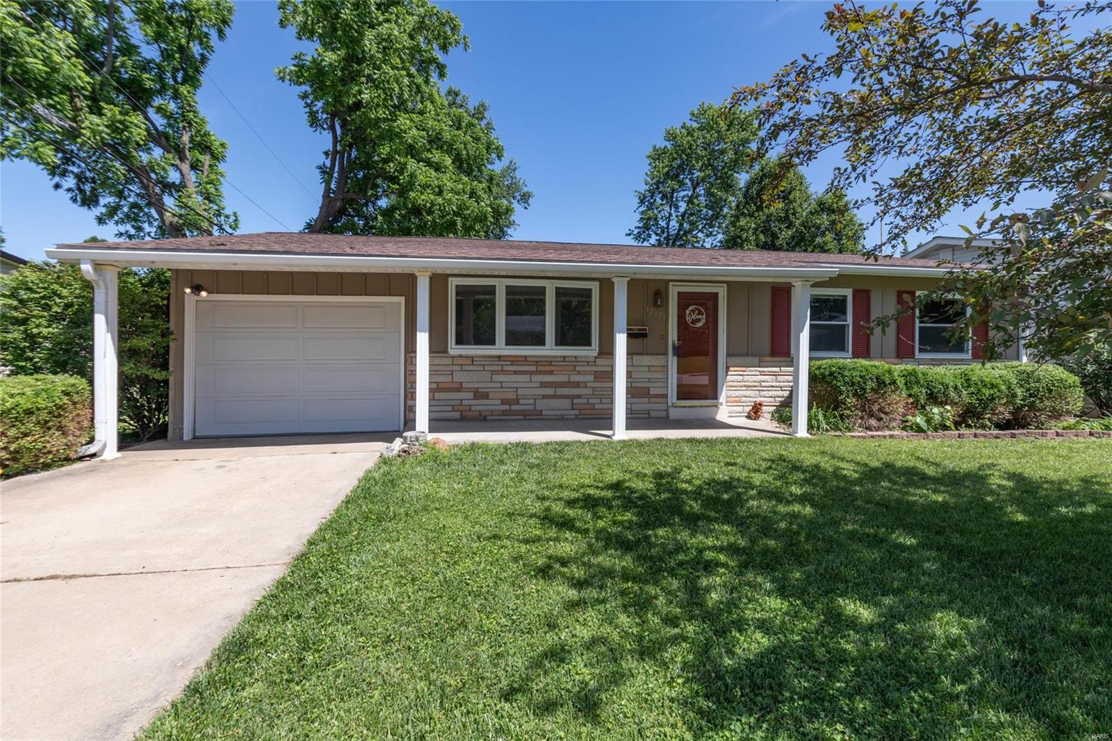 12023 Glengrove Drive