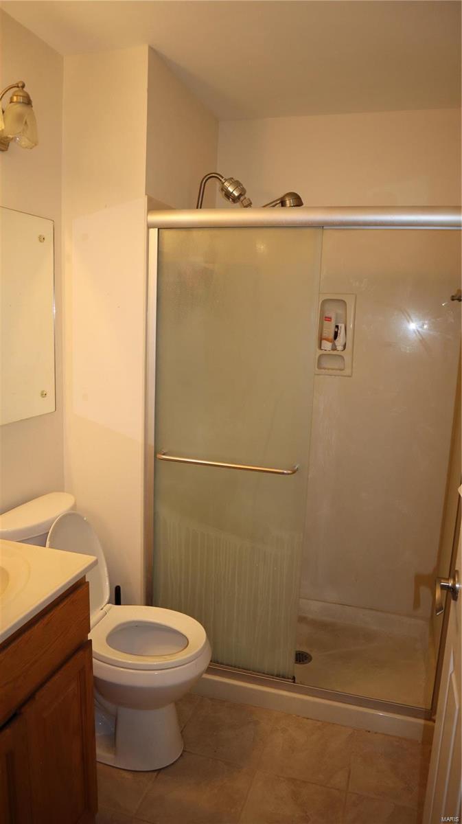 10933 Edgemoor Terrace