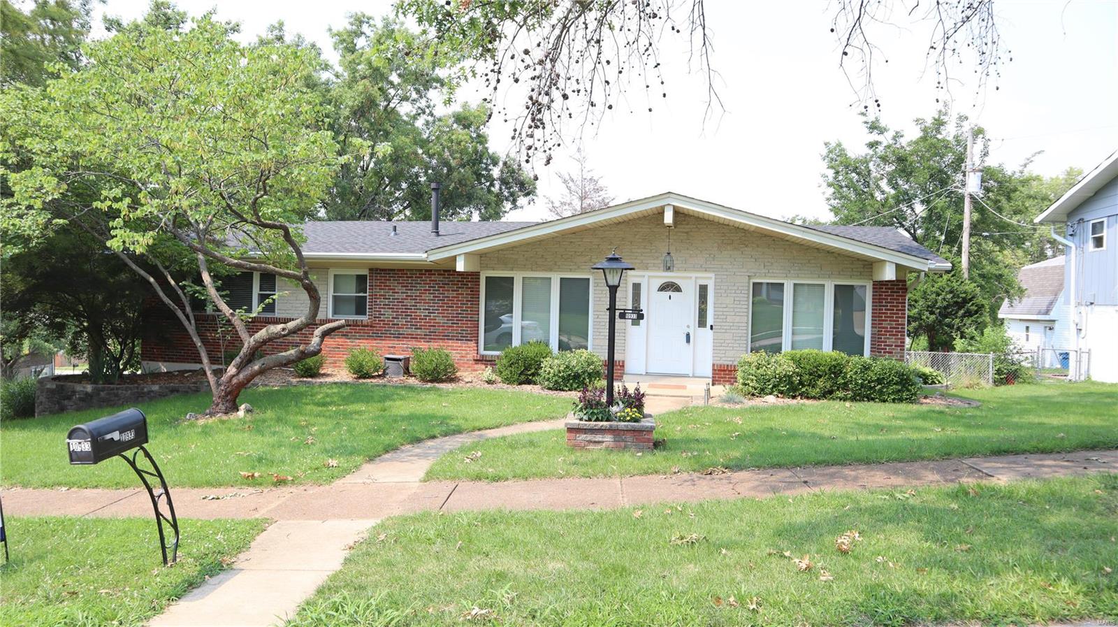 10933 Edgemoor Terrace