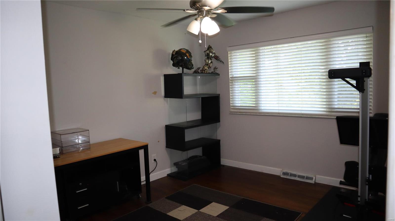 10933 Edgemoor Terrace