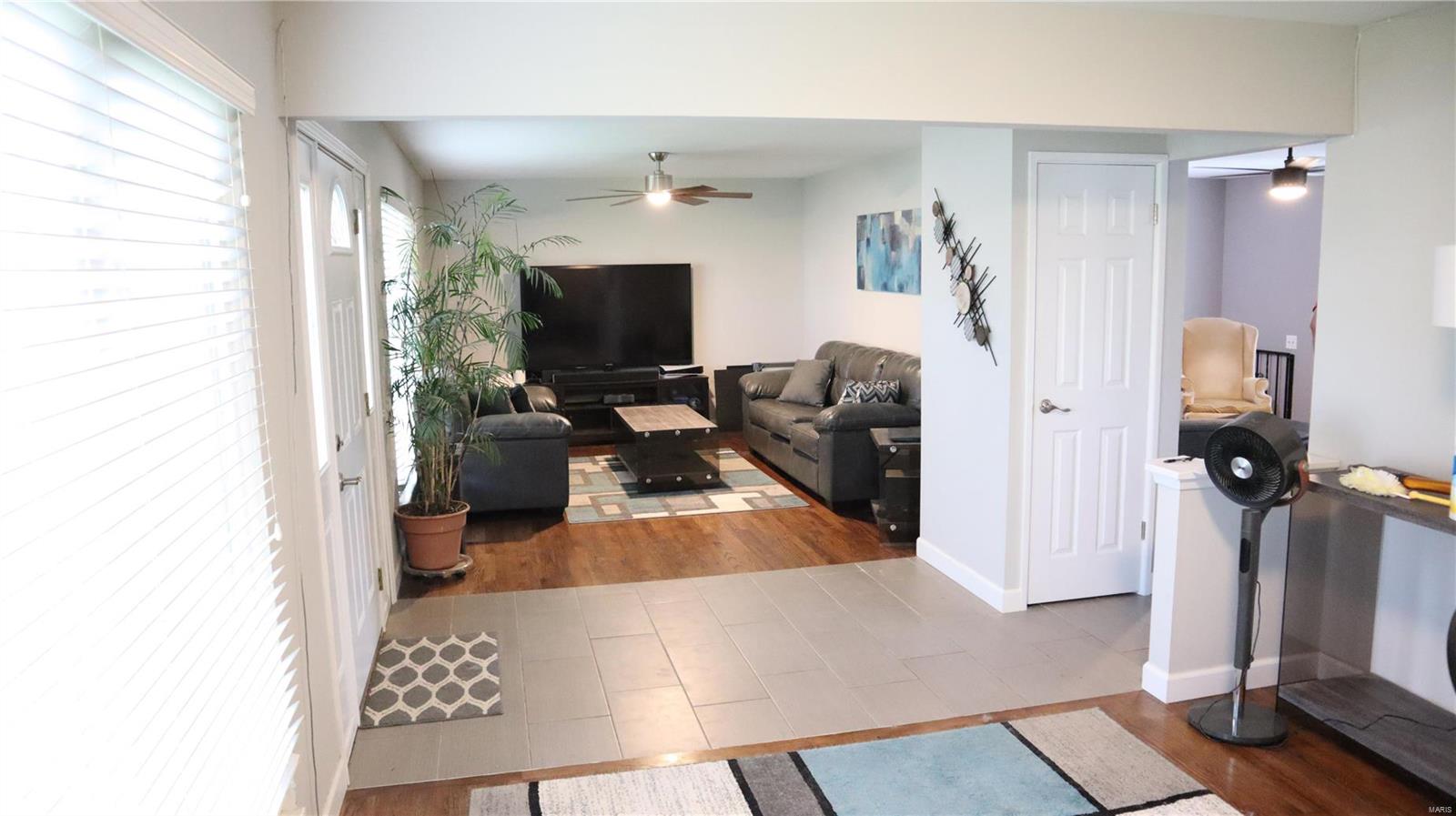 10933 Edgemoor Terrace