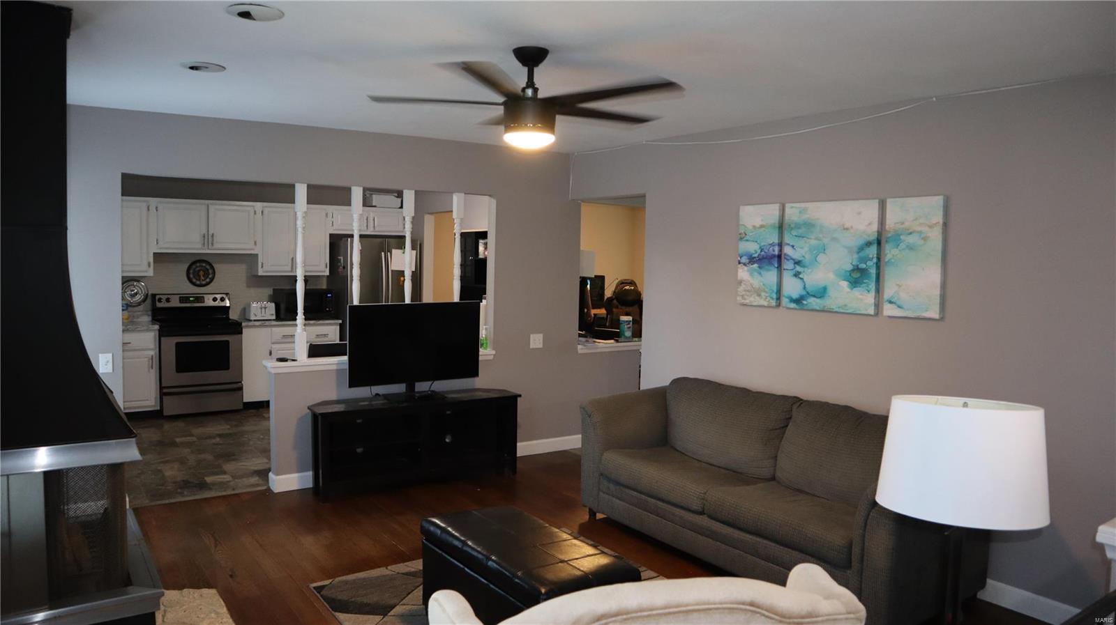 10933 Edgemoor Terrace