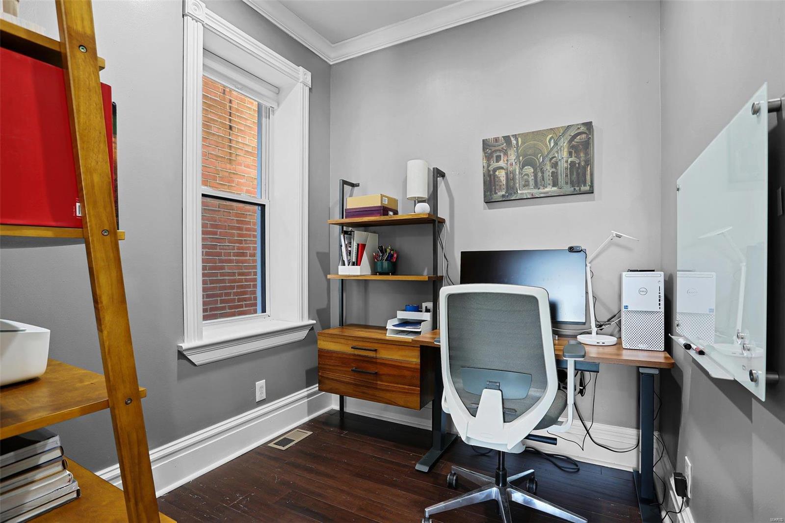 3944 De Tonty Street