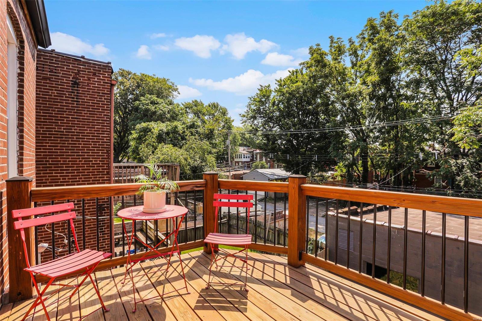 3944 De Tonty Street