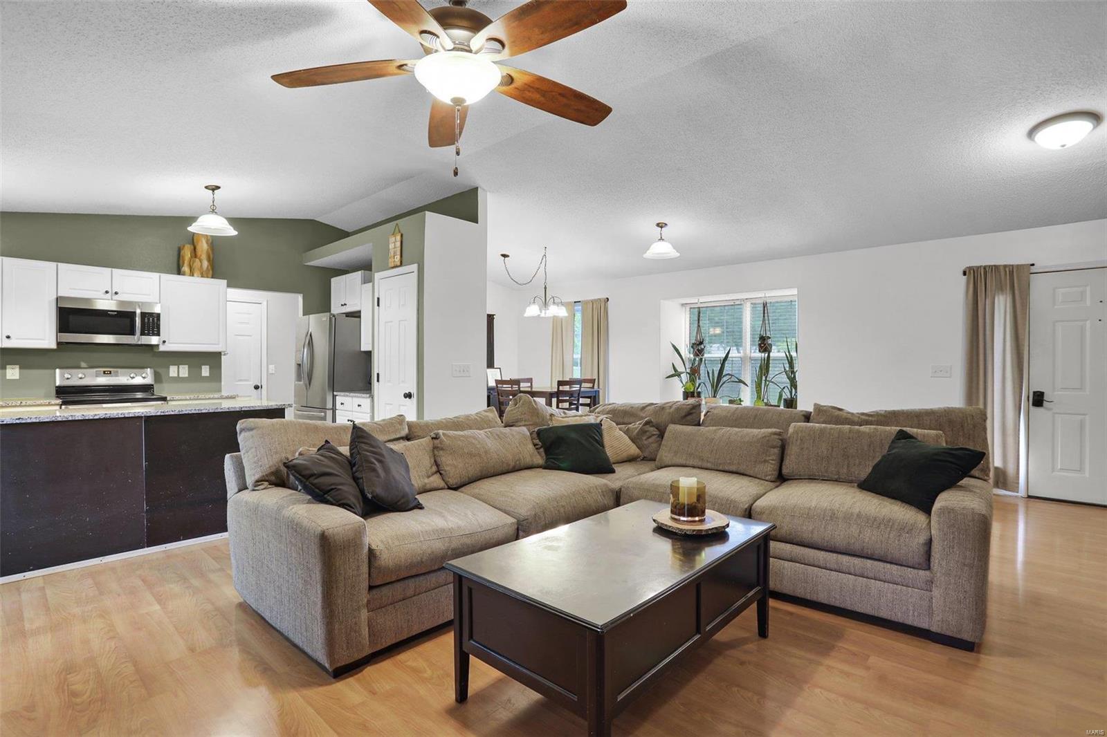 1524 Country Woods Drive