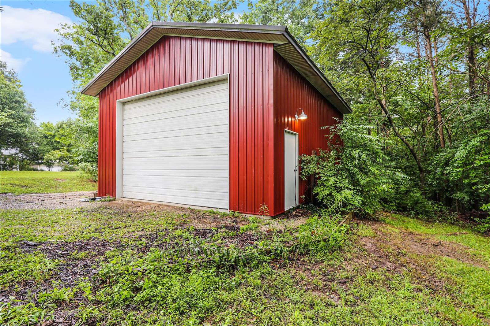 1524 Country Woods Drive