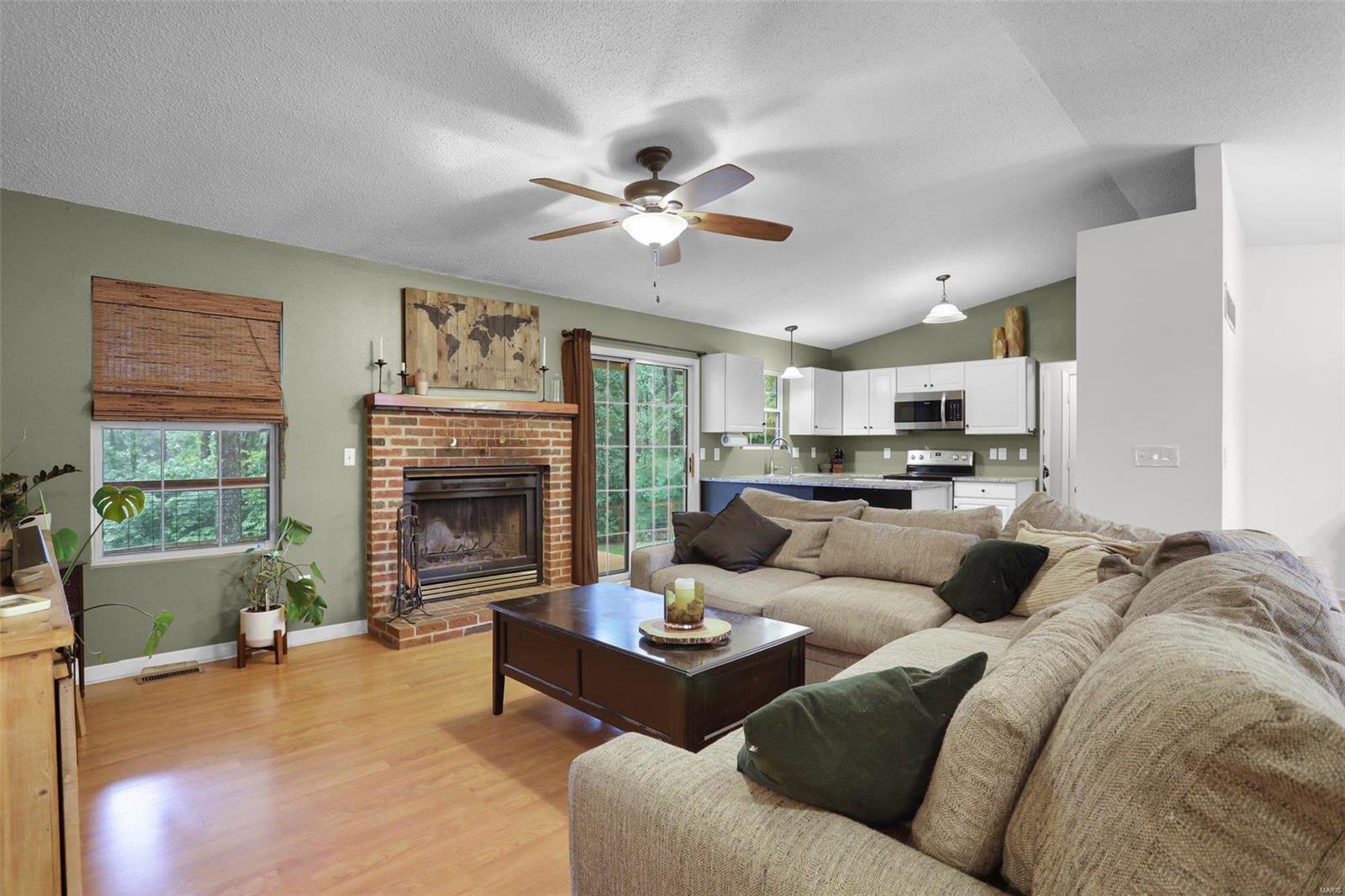 1524 Country Woods Drive