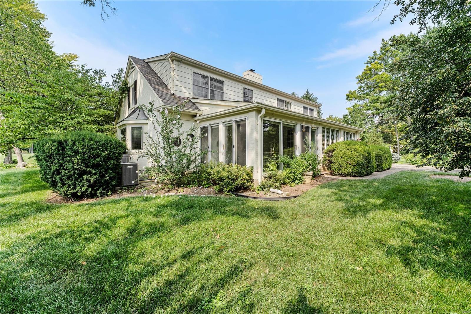 608 Indian Trail Drive