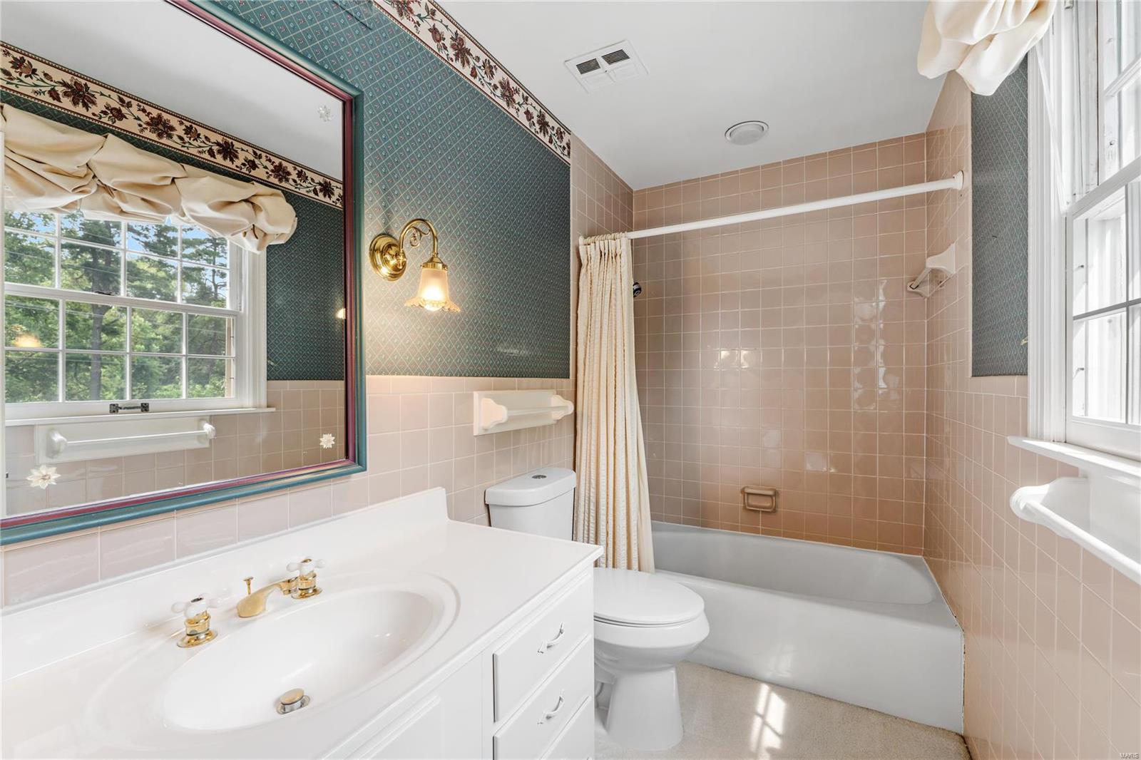 608 Indian Trail Drive