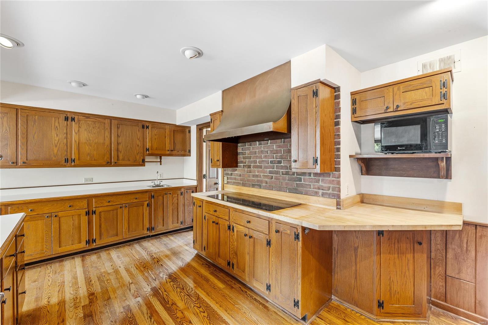 608 Indian Trail Drive