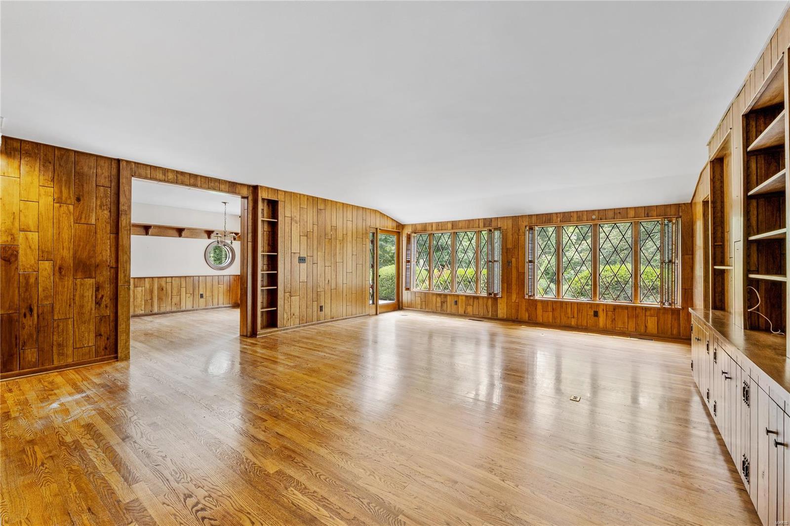 608 Indian Trail Drive