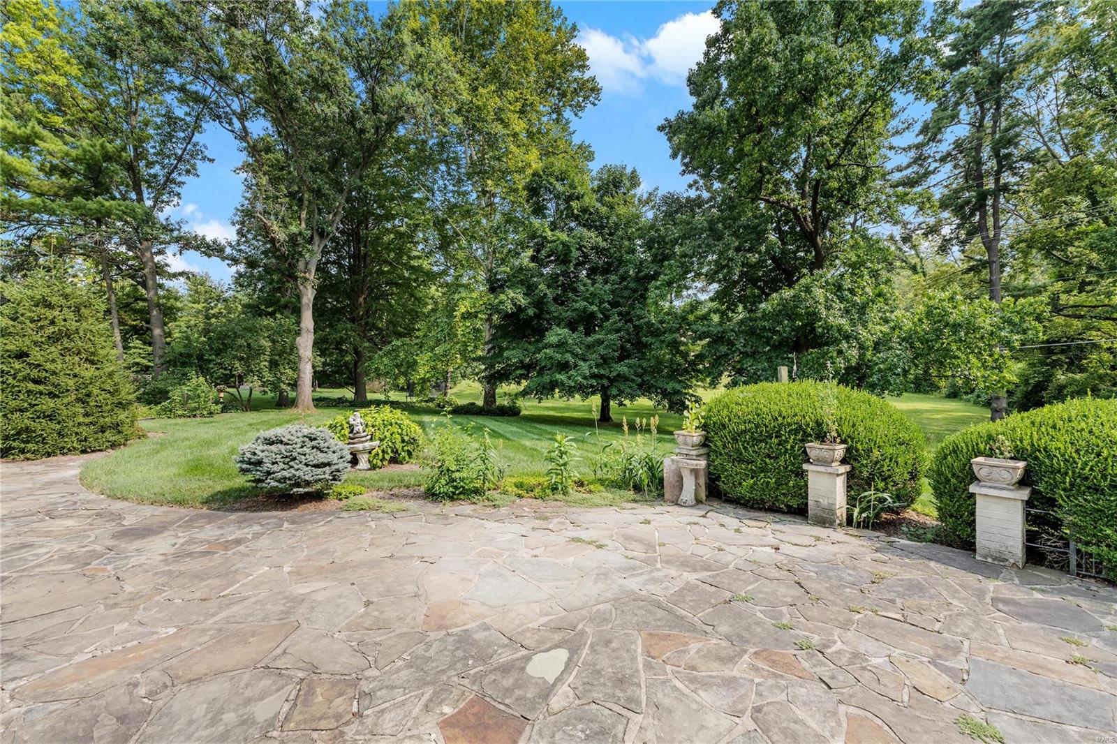 608 Indian Trail Drive