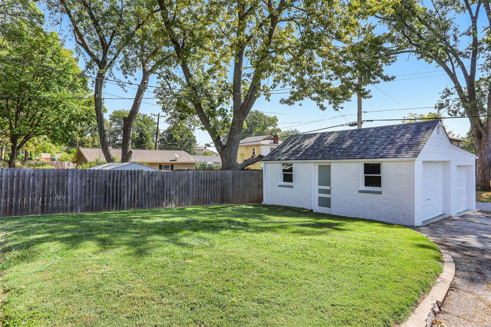 324 Lindenwood Avenue