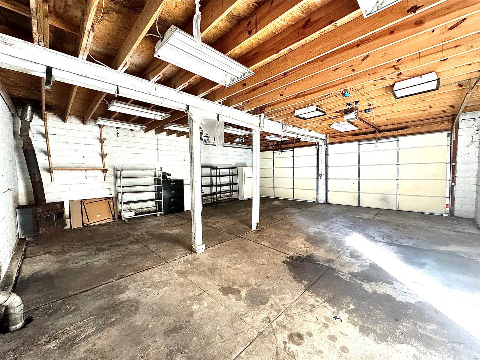 2713 Hermitage Avenue