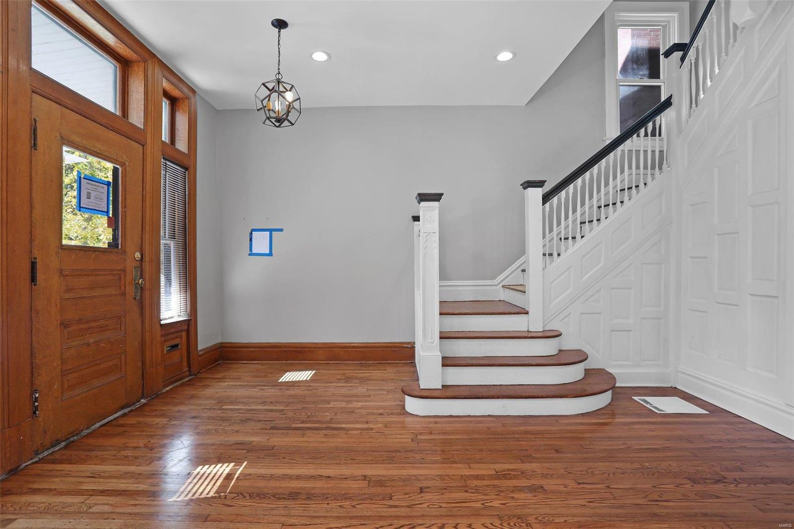 3927 Castleman Avenue