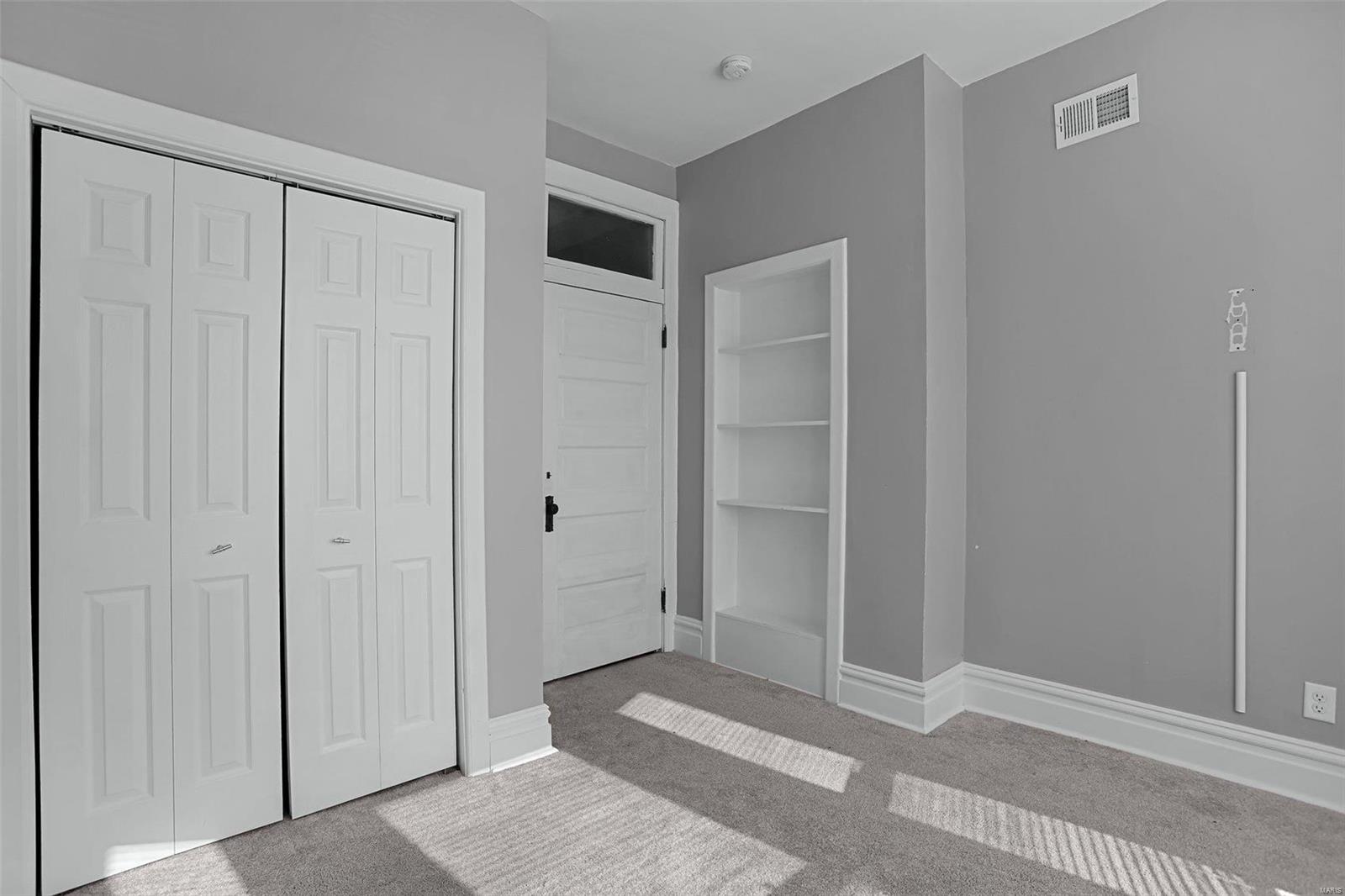 3927 Castleman Avenue