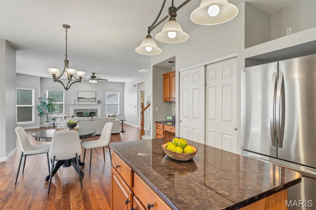 212 Palisades Ridge Court