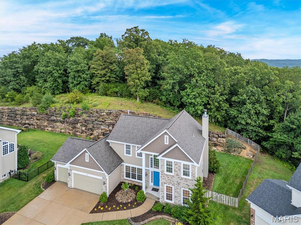 212 Palisades Ridge Court