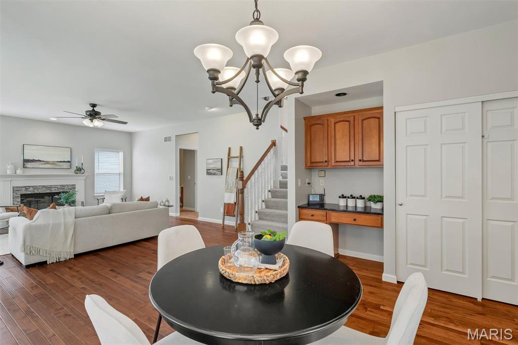 212 Palisades Ridge Court