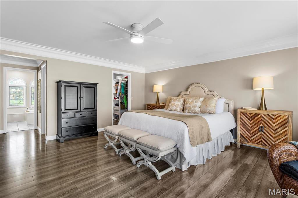 2306 Coventry Glenn Court