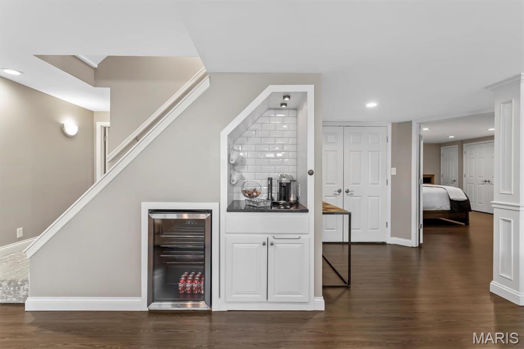 2306 Coventry Glenn Court