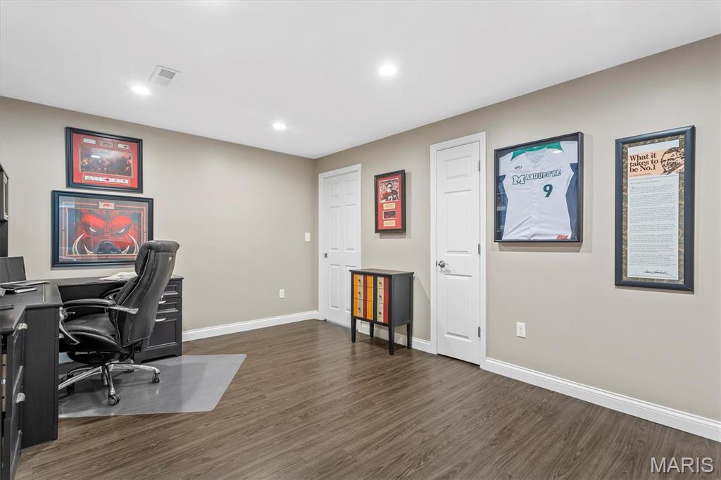 2306 Coventry Glenn Court