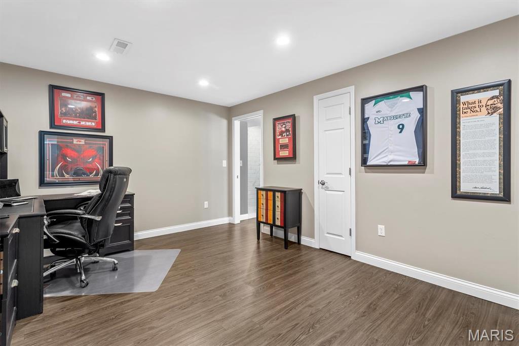 2306 Coventry Glenn Court