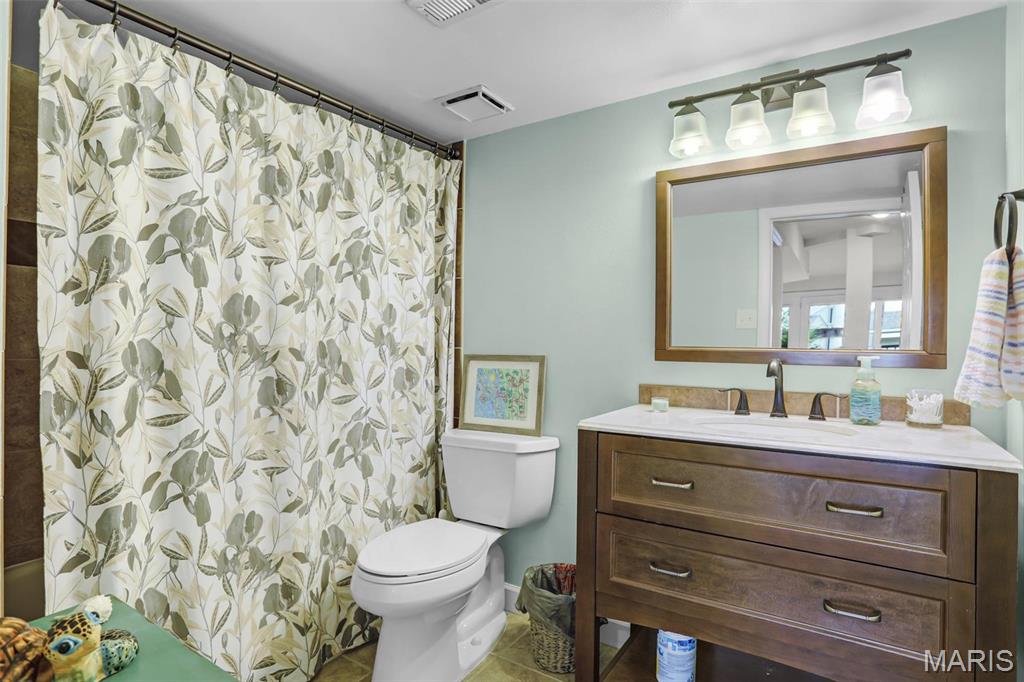 1709 Highview Circle Court