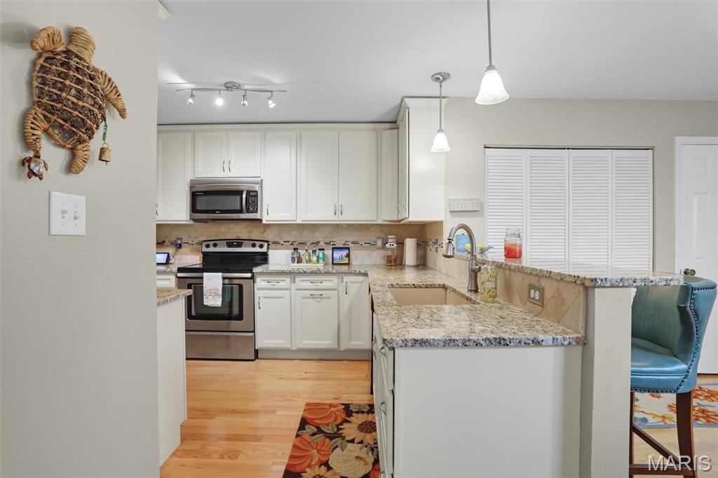 1709 Highview Circle Court