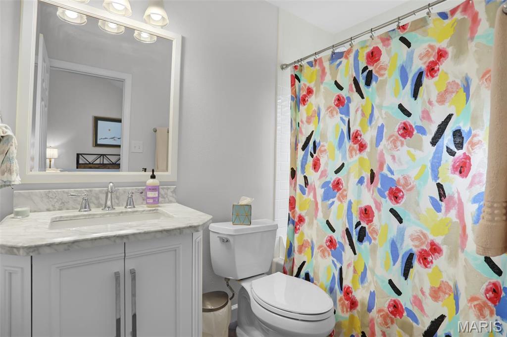 1709 Highview Circle Court