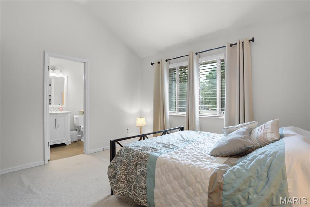 1709 Highview Circle Court