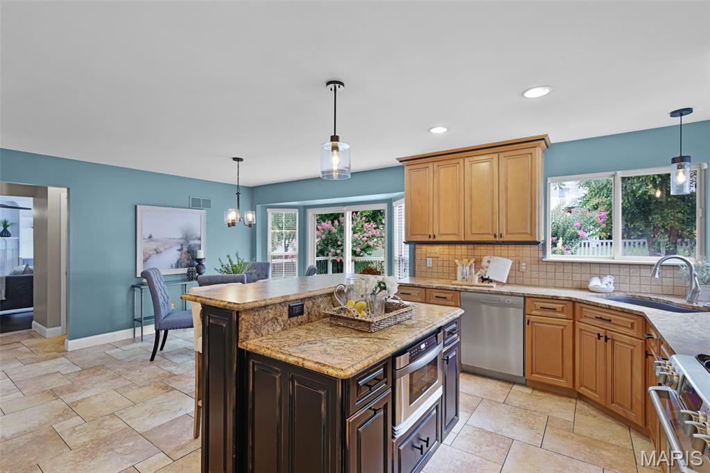 3038 Woodbridge Creek Drive