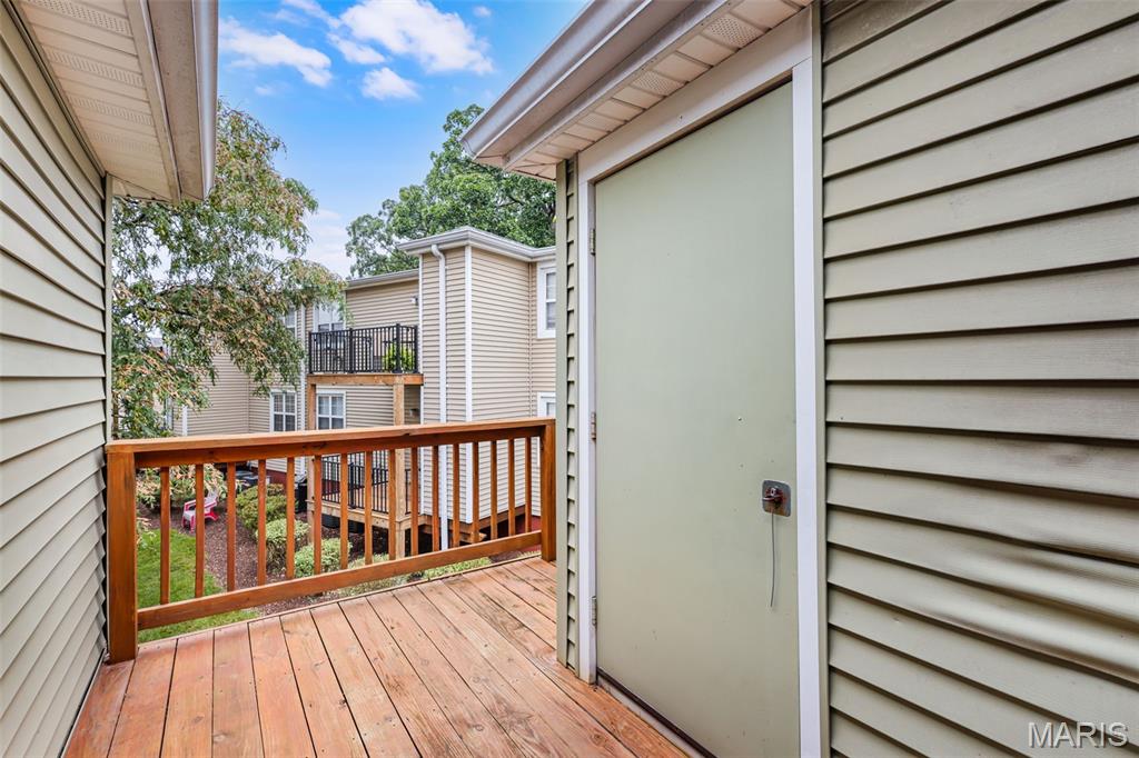 1517 Thrush Terrace