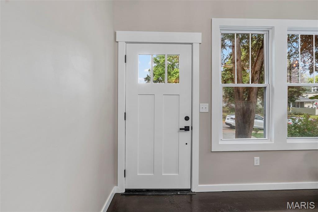 808 Greeley Avenue